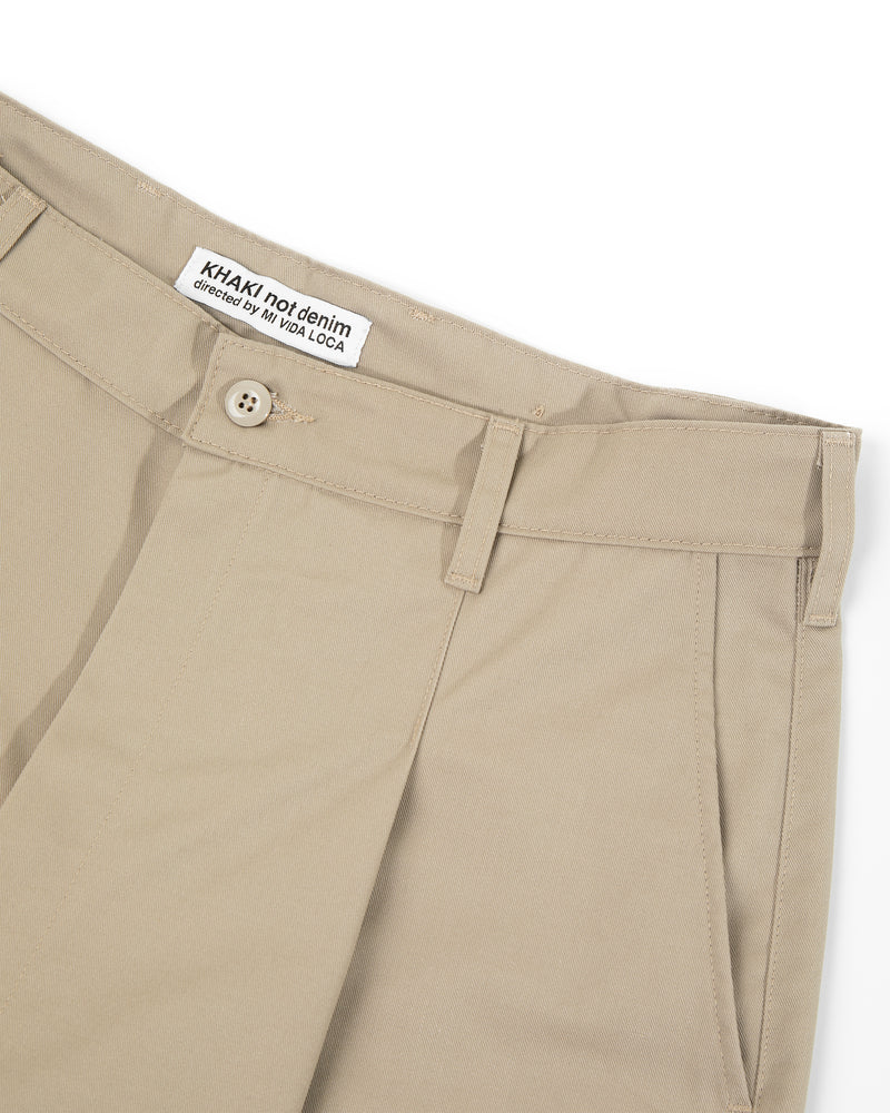 WIDE PLEATED SHORTS