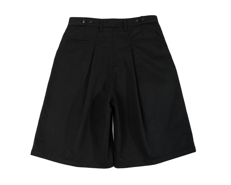 WIDE PLEATED SHORTS