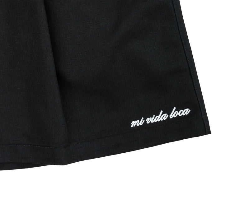 WIDE PLEATED SHORTS