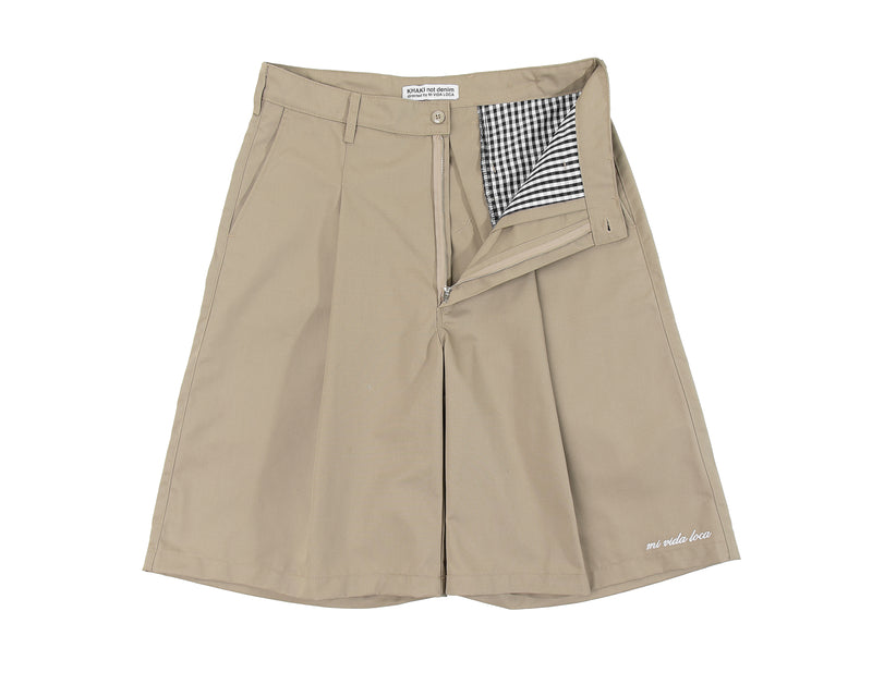 WIDE PLEATED SHORTS