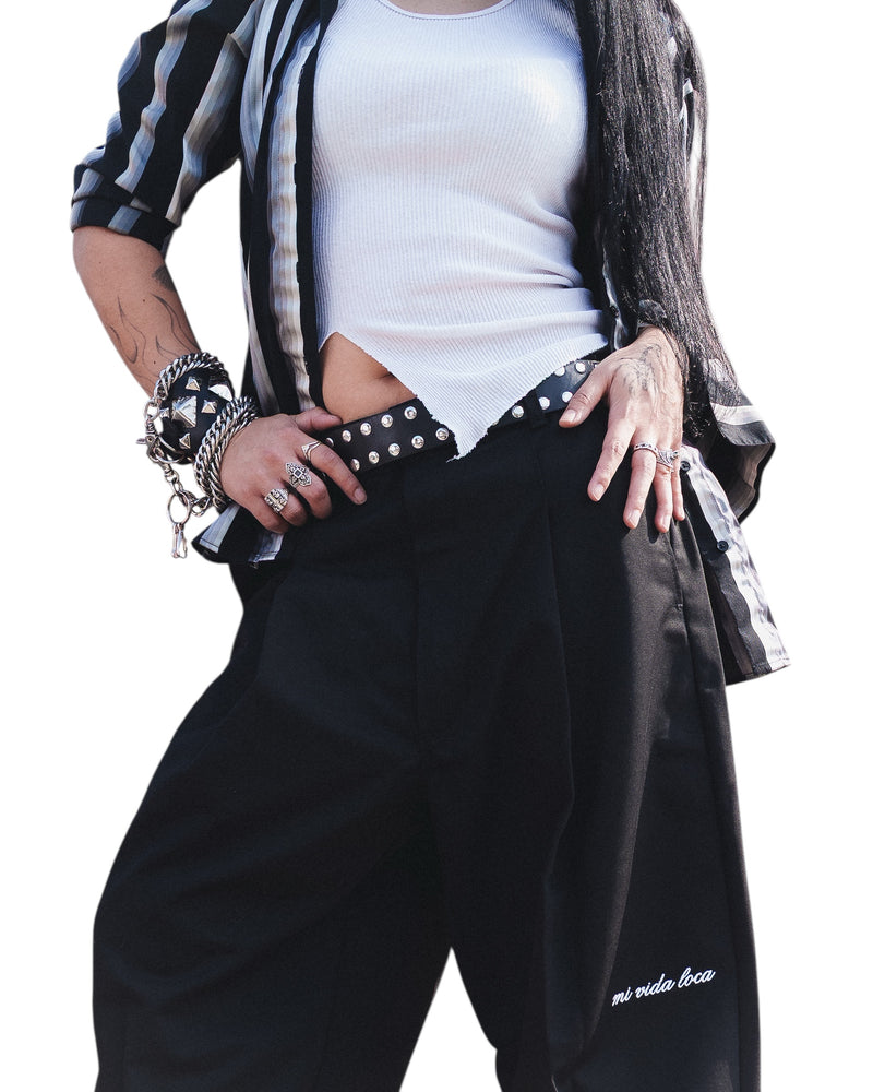 WIDE PLEATED TROUSERS